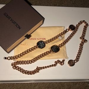 Brand new necklace and bracelet set